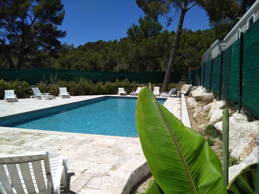 Camping Aux Portes De Cassis روكفور-لا-بيدول المظهر الخارجي الصورة