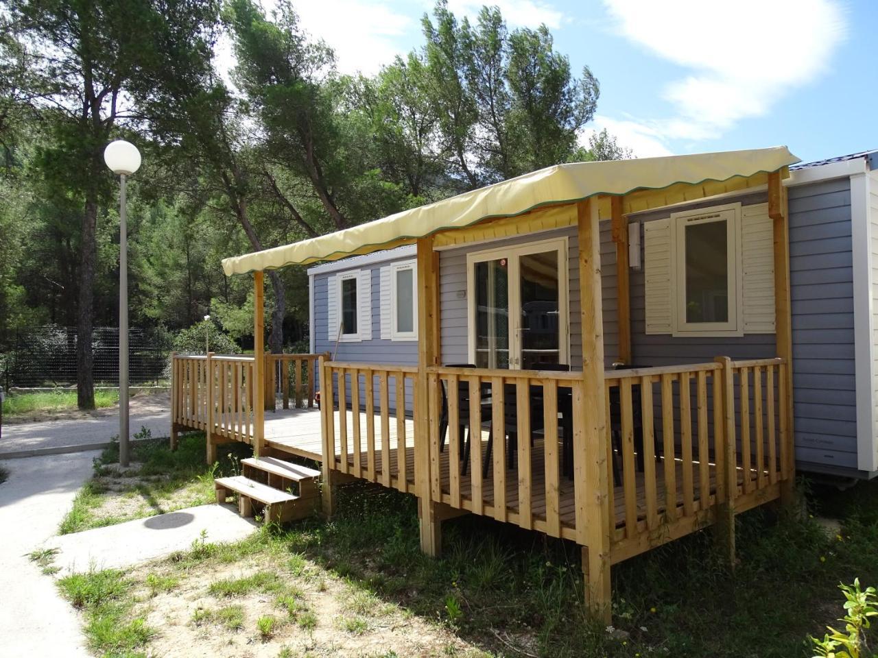 Camping Aux Portes De Cassis روكفور-لا-بيدول المظهر الخارجي الصورة