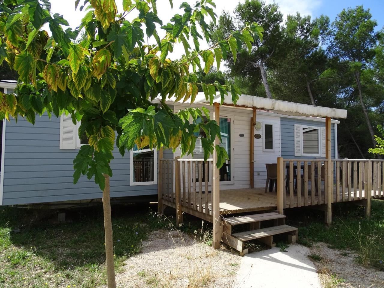 Camping Aux Portes De Cassis روكفور-لا-بيدول المظهر الخارجي الصورة